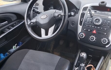 KIA cee'd I рестайлинг, 2010 год, 740 000 рублей, 8 фотография