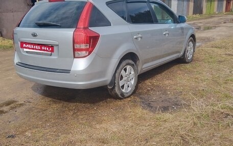 KIA cee'd I рестайлинг, 2010 год, 740 000 рублей, 7 фотография