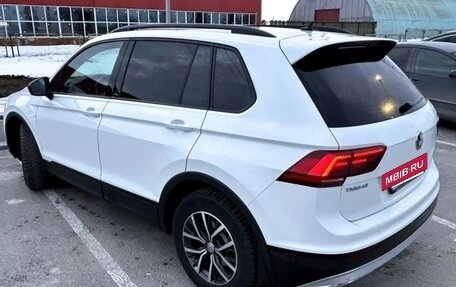 Volkswagen Tiguan II, 2019 год, 2 260 000 рублей, 4 фотография