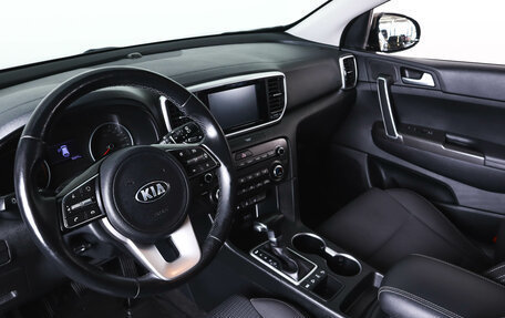 KIA Sportage IV рестайлинг, 2018 год, 2 259 000 рублей, 9 фотография