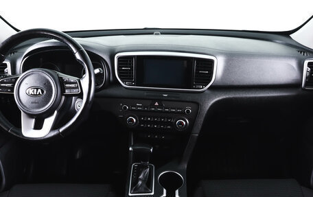KIA Sportage IV рестайлинг, 2018 год, 2 259 000 рублей, 14 фотография