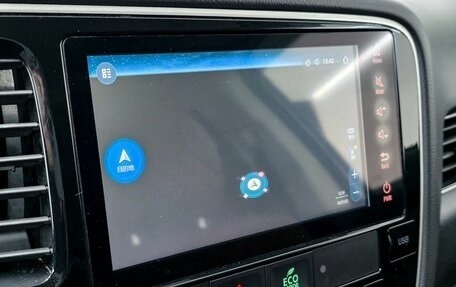 Mitsubishi Outlander III рестайлинг 3, 2022 год, 2 475 000 рублей, 13 фотография