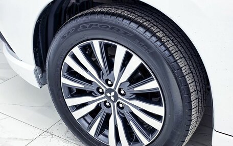 Mitsubishi Outlander III рестайлинг 3, 2022 год, 2 475 000 рублей, 26 фотография