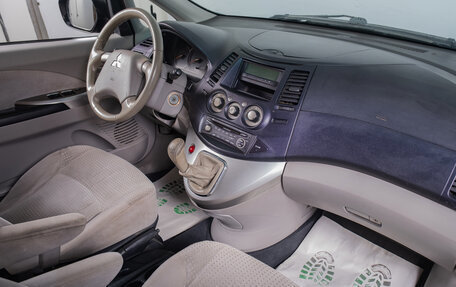 Mitsubishi Grandis, 2004 год, 929 000 рублей, 17 фотография