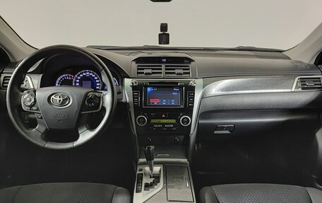 Toyota Camry, 2014 год, 1 600 000 рублей, 14 фотография