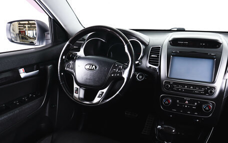 KIA Sorento II рестайлинг, 2014 год, 1 759 000 рублей, 15 фотография