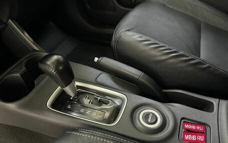 Mitsubishi Outlander III рестайлинг 3, 2014 год, 2 000 000 рублей, 13 фотография