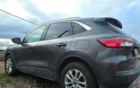 Ford Kuga III, 2022 год, 665 000 рублей, 2 фотография