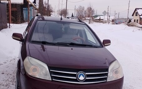 Geely MK Cross I, 2013 год, 200 000 рублей, 2 фотография
