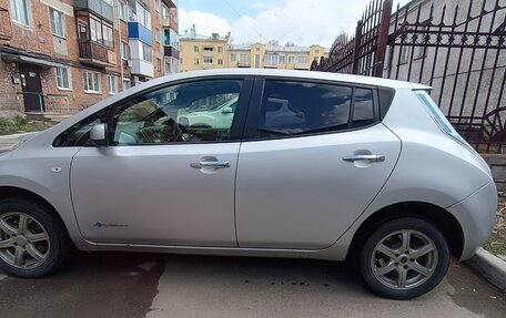 Nissan Leaf I, 2014 год, 600 000 рублей, 2 фотография