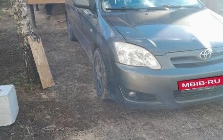 Toyota Corolla, 2004 год, 495 000 рублей, 2 фотография