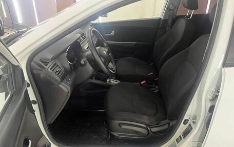 KIA Rio III рестайлинг, 2013 год, 767 000 рублей, 10 фотография