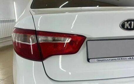 KIA Rio III рестайлинг, 2013 год, 767 000 рублей, 21 фотография