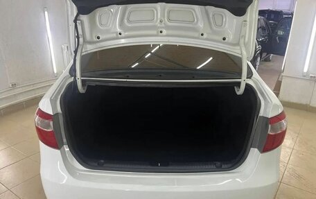 KIA Rio III рестайлинг, 2013 год, 767 000 рублей, 29 фотография