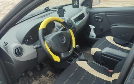 Renault Sandero I, 2010 год, 360 000 рублей, 5 фотография