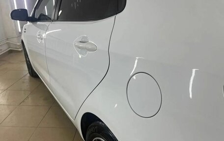 KIA Rio III рестайлинг, 2013 год, 767 000 рублей, 36 фотография