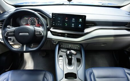 Haval F7x I, 2022 год, 1 900 000 рублей, 10 фотография