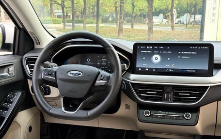 Ford Focus IV, 2021 год, 1 050 000 рублей, 8 фотография