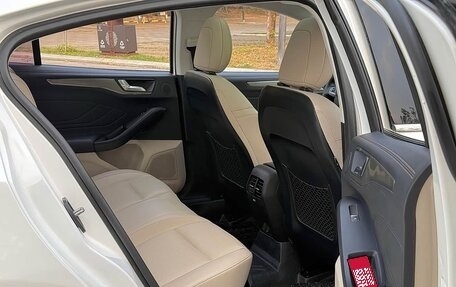 Ford Focus IV, 2021 год, 1 050 000 рублей, 15 фотография