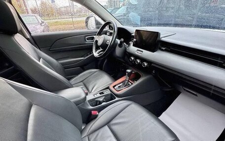 Honda Vezel, 2023 год, 1 700 000 рублей, 5 фотография