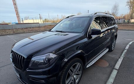 Mercedes-Benz GL-Класс, 2015 год, 3 850 000 рублей, 3 фотография