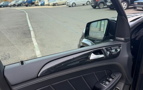 Mercedes-Benz GL-Класс, 2015 год, 3 850 000 рублей, 16 фотография