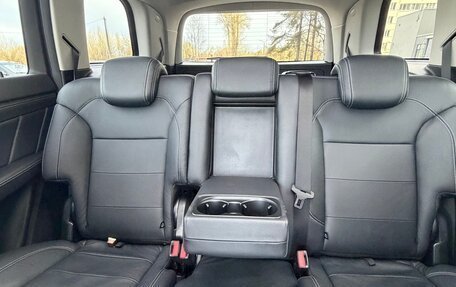 Mercedes-Benz GL-Класс, 2015 год, 3 850 000 рублей, 18 фотография