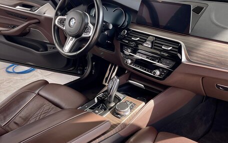 BMW 5 серия, 2017 год, 4 500 000 рублей, 6 фотография