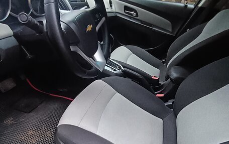 Chevrolet Cruze II, 2012 год, 585 000 рублей, 7 фотография