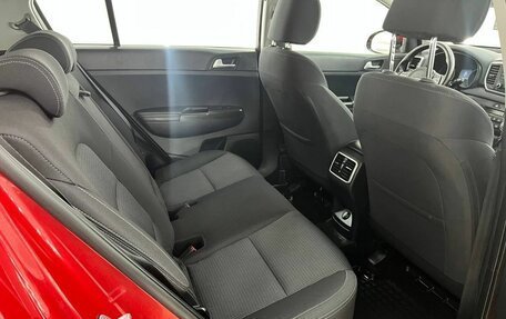 KIA Sportage IV рестайлинг, 2019 год, 2 120 000 рублей, 21 фотография