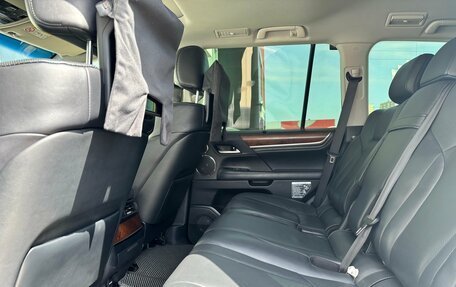 Lexus LX III, 2017 год, 7 990 000 рублей, 12 фотография