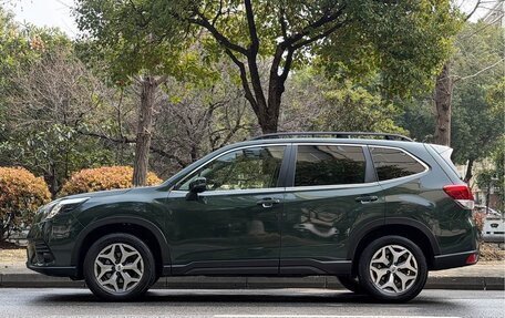 Subaru Forester, 2021 год, 2 300 000 рублей, 3 фотография