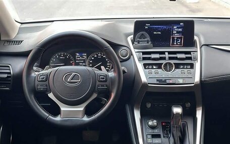 Lexus NX I, 2021 год, 2 800 000 рублей, 9 фотография