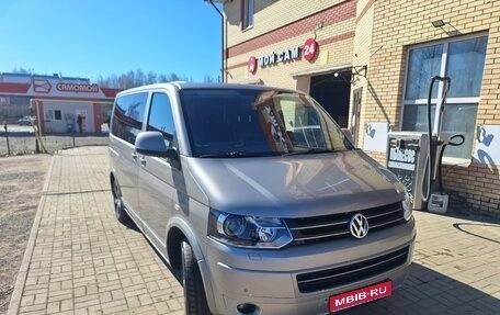Volkswagen Multivan T5, 2010 год, 1 500 000 рублей, 1 фотография