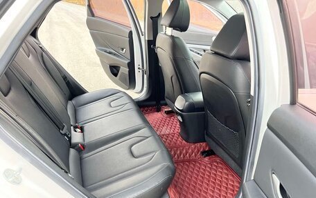 Hyundai Elantra, 2021 год, 1 230 000 рублей, 13 фотография