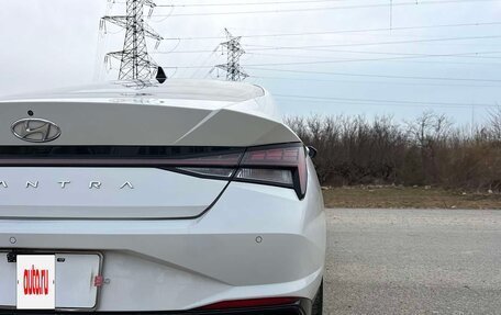 Hyundai Elantra, 2021 год, 1 230 000 рублей, 16 фотография