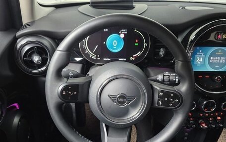 MINI Cabrio, 2022 год, 1 780 000 рублей, 8 фотография