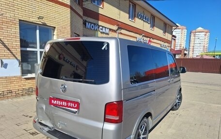 Volkswagen Multivan T5, 2010 год, 1 500 000 рублей, 3 фотография