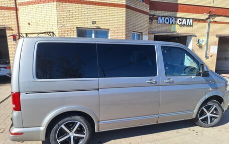 Volkswagen Multivan T5, 2010 год, 1 500 000 рублей, 5 фотография