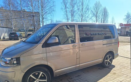 Volkswagen Multivan T5, 2010 год, 1 500 000 рублей, 6 фотография