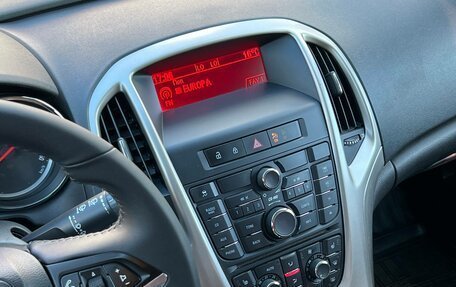 Opel Astra J, 2010 год, 550 000 рублей, 21 фотография