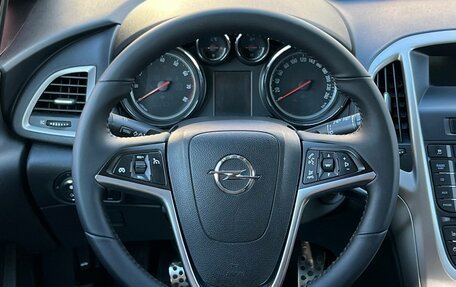 Opel Astra J, 2010 год, 550 000 рублей, 17 фотография