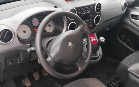 Peugeot Partner II рестайлинг 2, 2018 год, 1 050 000 рублей, 10 фотография