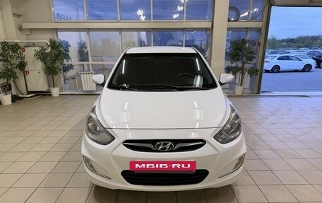 Hyundai Solaris II рестайлинг, 2011 год, 657 000 рублей, 3 фотография