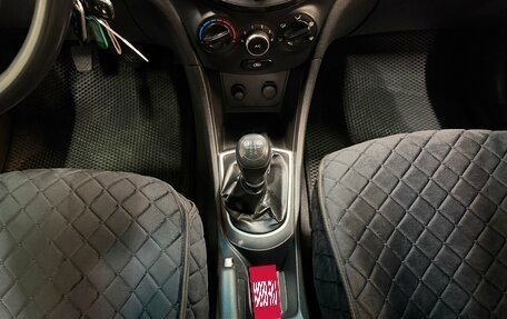 Hyundai Solaris II рестайлинг, 2011 год, 657 000 рублей, 13 фотография