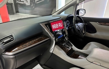 Toyota Alphard III, 2020 год, 4 577 000 рублей, 10 фотография