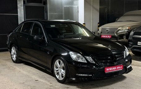 Mercedes-Benz E-Класс, 2011 год, 1 700 000 рублей, 1 фотография