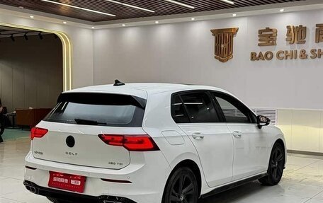 Volkswagen Golf VIII, 2021 год, 1 620 000 рублей, 6 фотография