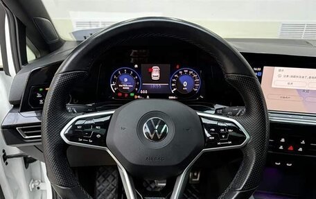 Volkswagen Golf VIII, 2021 год, 1 620 000 рублей, 9 фотография