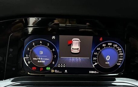 Volkswagen Golf VIII, 2021 год, 1 620 000 рублей, 13 фотография